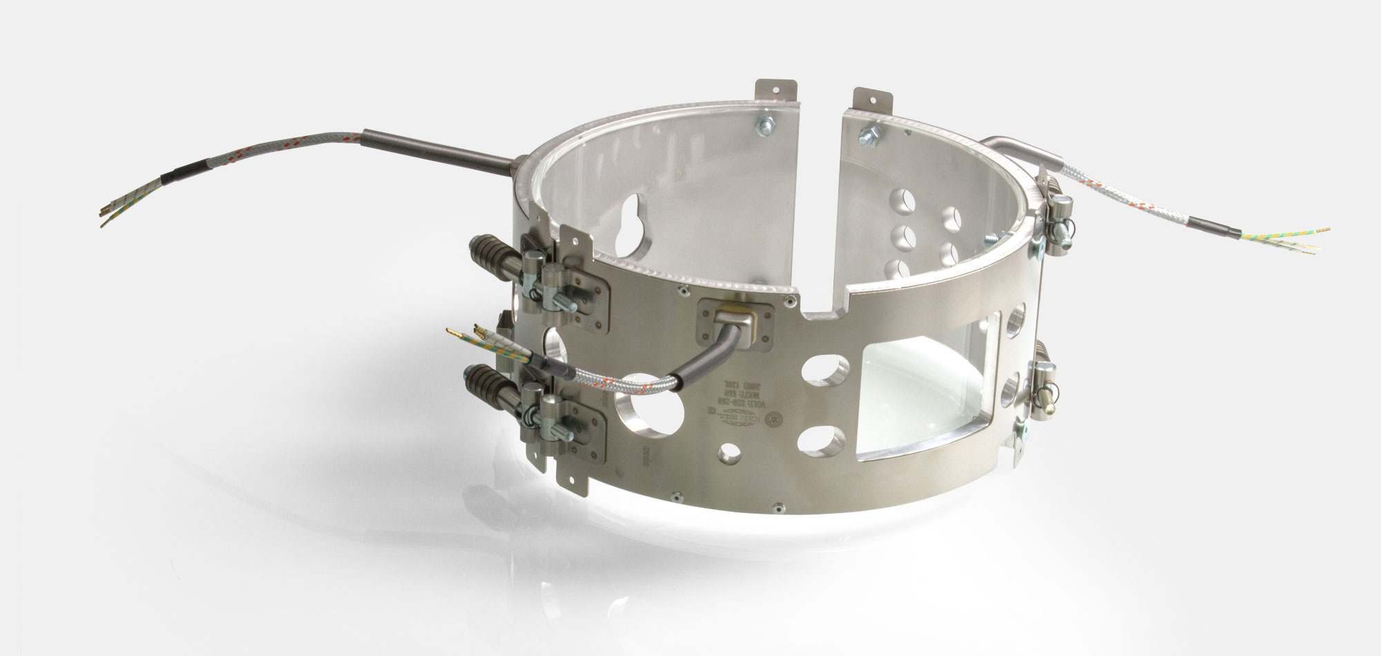 Heizband, für Temperatur bis 450°C, Spitzguss, Extrusion, energieeffiziente Ausführung, homogener Wärmeverlauf, Bohrungen, Aussparungen, integriertes Thermoelement, konturgerechte Anlage